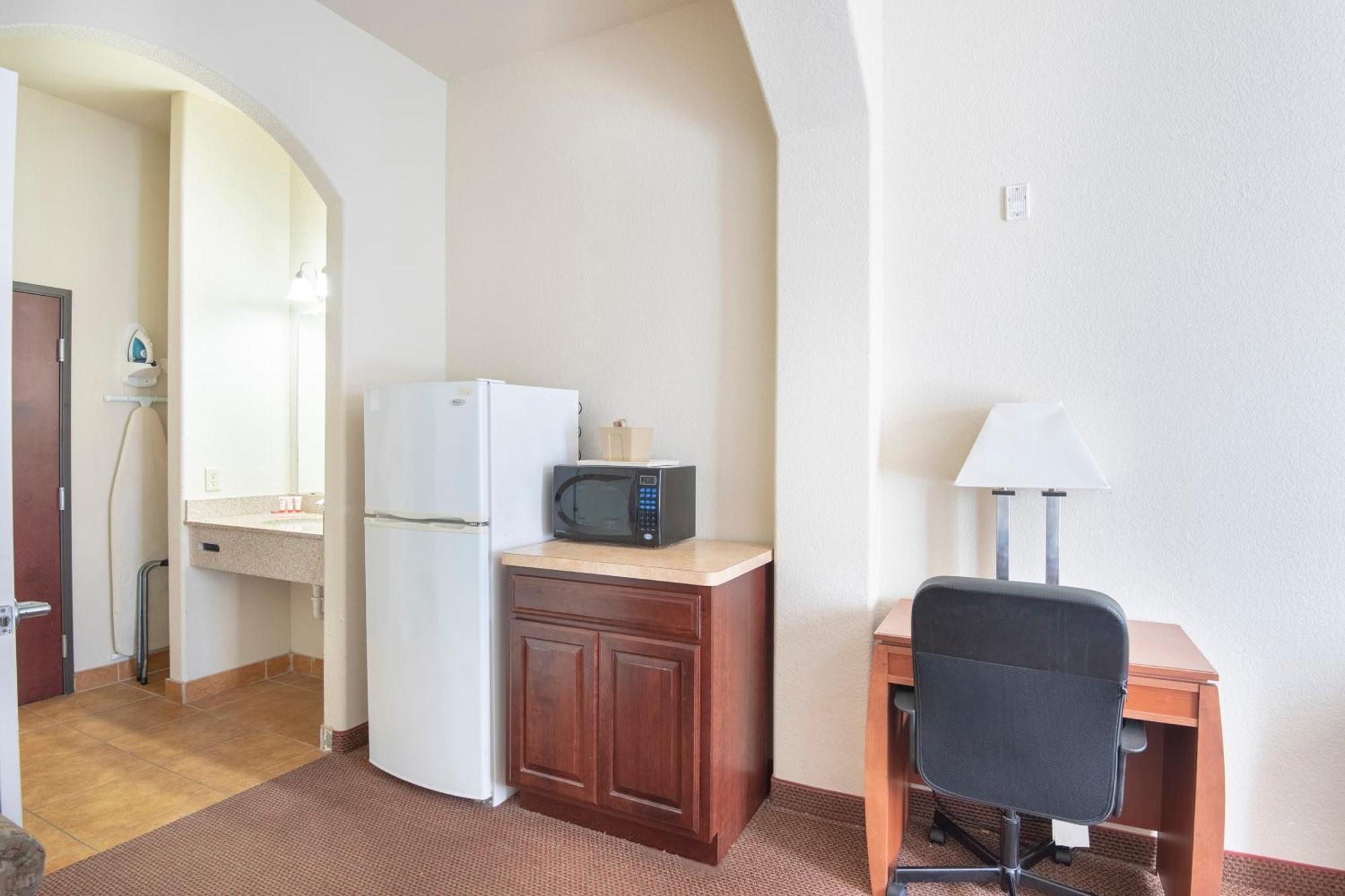 Oyo Townhouse Clute Lake Jackson Екстер'єр фото